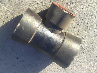 老房子山丹铸铁管下水漏水怎么处理